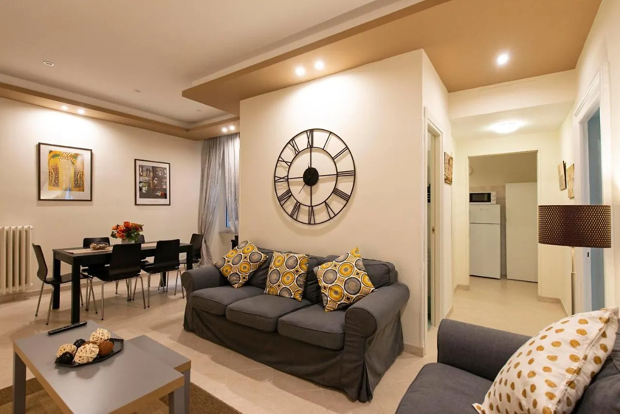 Apartment Giulio Cesare Imperatore Rome